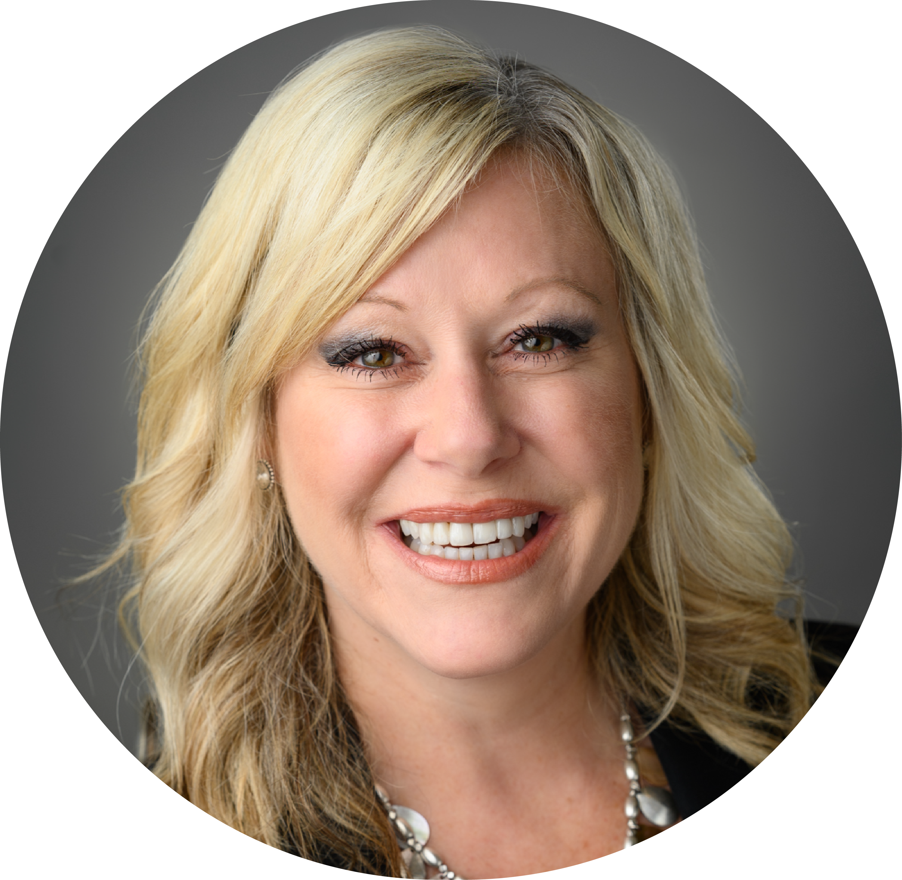 Tina Lapp headshot